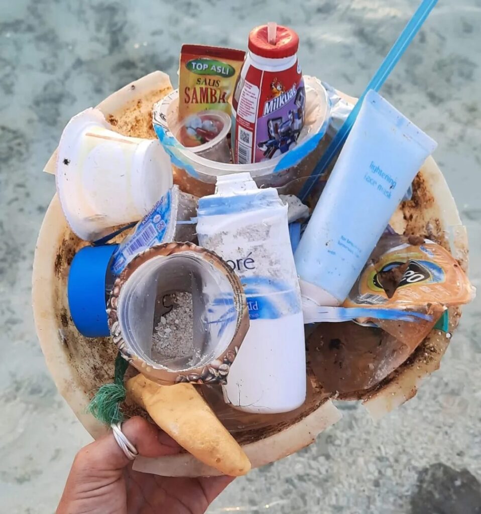 Bathroom Trash Bags - Divergent Estates